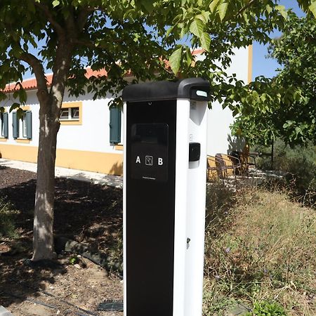 Aires da Serra Hotel Torres Novas Exterior foto