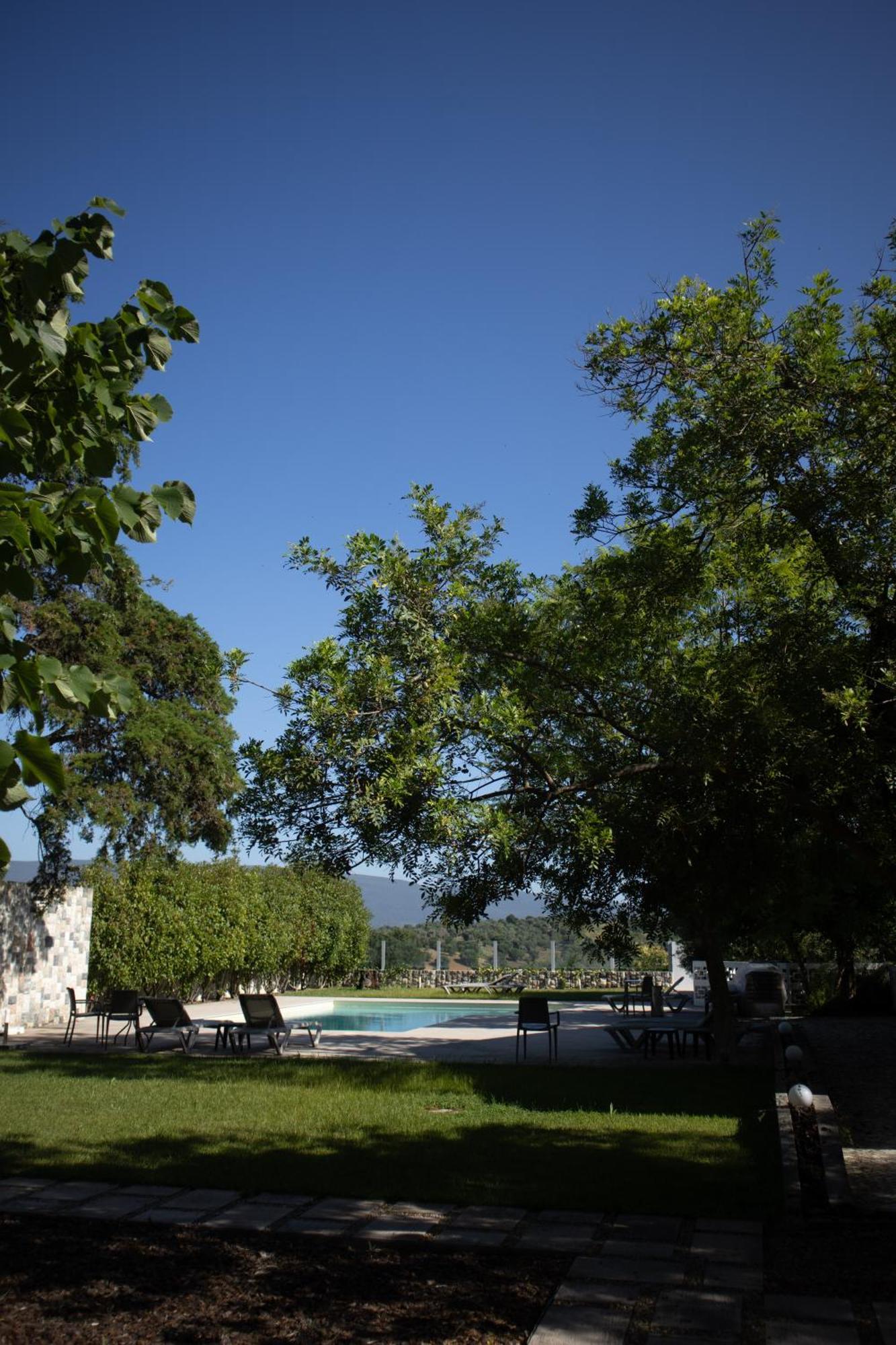 Aires da Serra Hotel Torres Novas Exterior foto